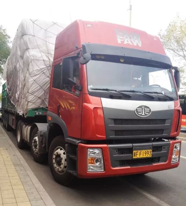 货车对空气质量起到重要影响作用;国Ⅲ及以下排放标准的重型柴油车