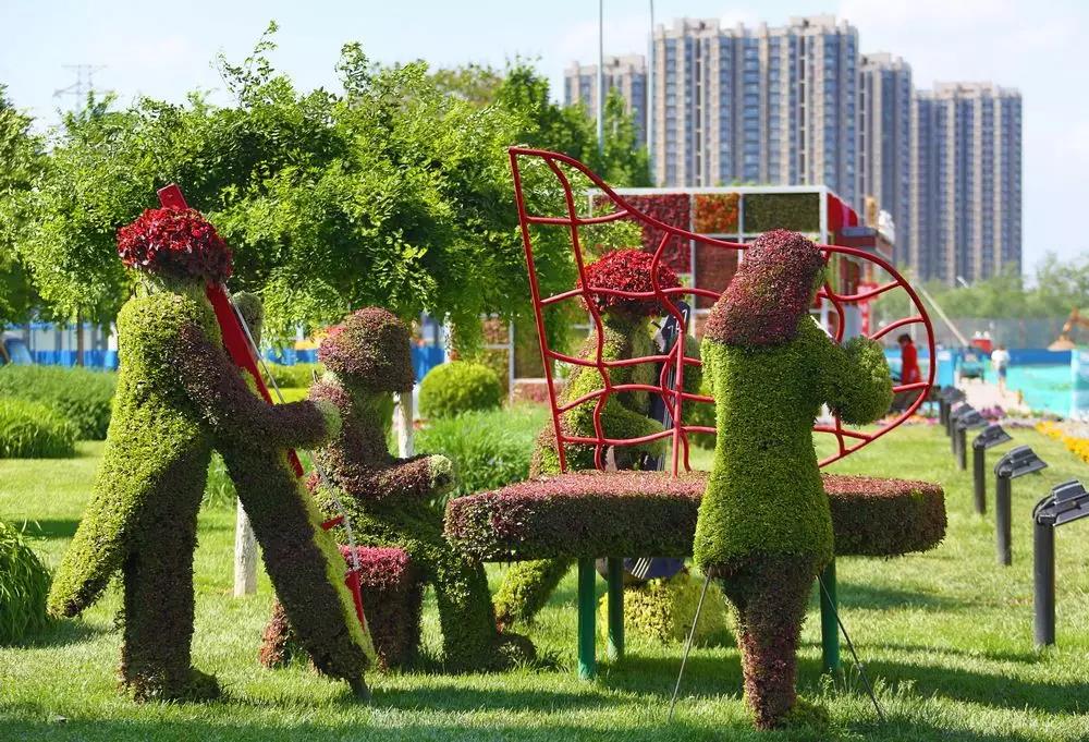 蓝调北京 | 绿雕扮靓草桥村 古老花乡今更美